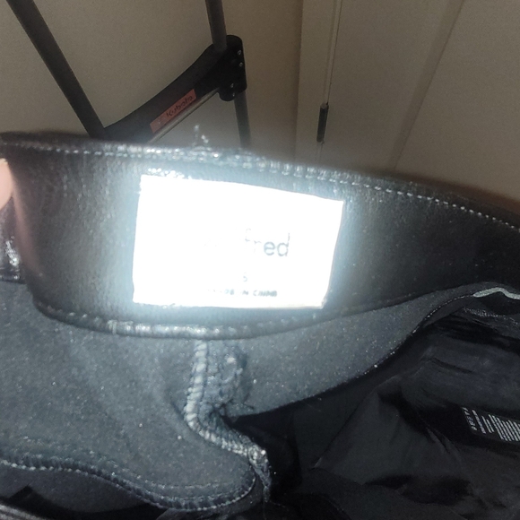 WILFRED ARITZIA blsck pleather pants Size small - Picture 3 of 3